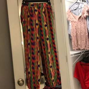 Lightweight printed pants